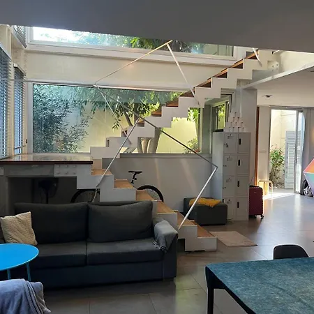 Hostal Jedi Hub Limassol