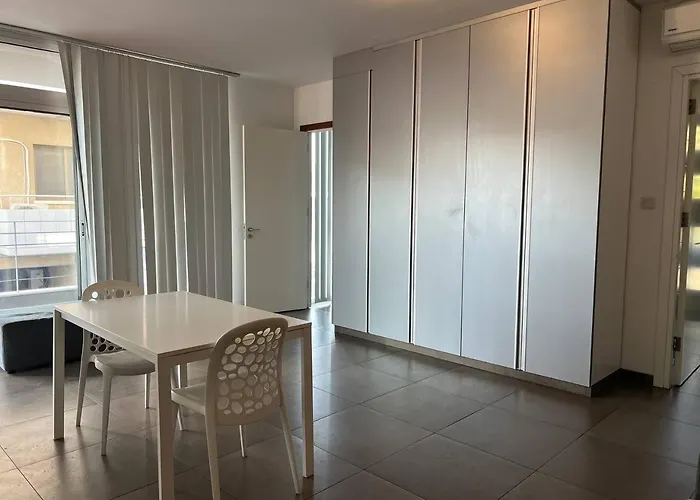 Jedi Hub Hostel Λεμεσός